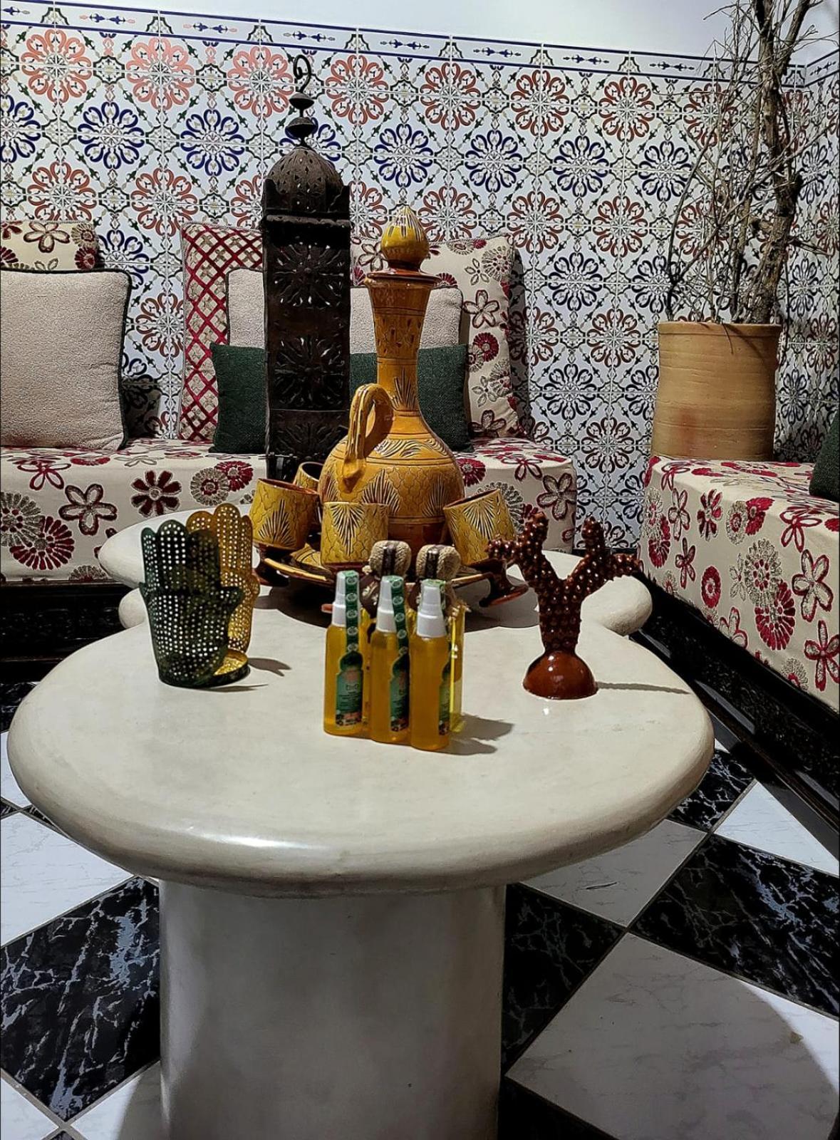 Riad Traditionnel De Charme 3 Chambres Marrákes Kültér fotó